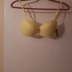 Lemon lace bra